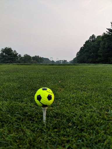 Public Golf Course «Clearview Park Golf Course», reviews and photos, 202-12 Willets Point Blvd, Queens, NY 11360, USA