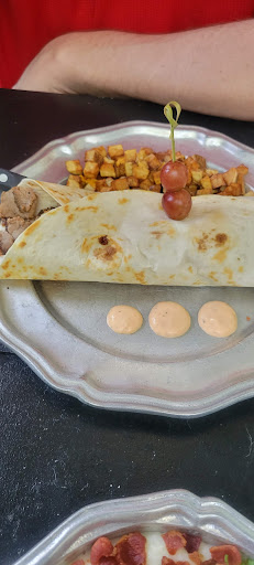 Brunch Restaurant «Le Cafe Beignet», reviews and photos, 136 Rue Magnolia, Biloxi, MS 39530, USA