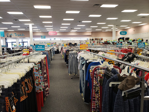Clothing Store «Citi Trends», reviews and photos, 350 N Telegraph Rd, Pontiac, MI 48341, USA