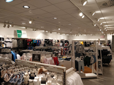 H&M à Besançon