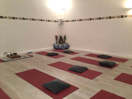 Centre de ioga Namaste en Cornellà de Llobregat, Barcelona