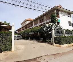 Udomsup Place Apartment - อุดมทรัพย์เพลส อพาร์ทเมนท์ photo