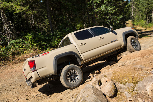 Car Dealer «Greentree Toyota», reviews and photos, 87 Federal Rd, Danbury, CT 06811, USA