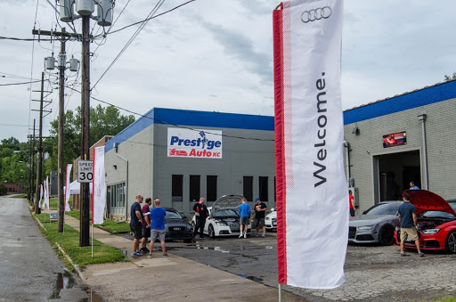 Auto Body Shop «Prestige Auto Collision», reviews and photos, 3122 Roanoke Rd, Kansas City, MO 64111, USA