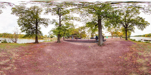 Park «Weequahic Park Track», reviews and photos, 1 Thomas Carmichael Dr, Newark, NJ 07114, USA