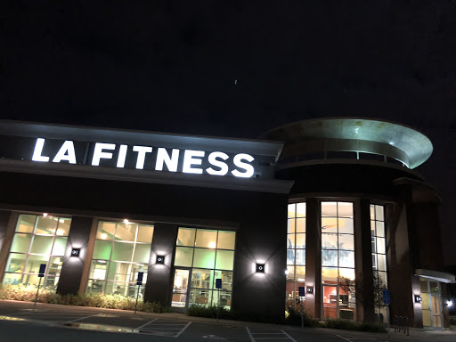 Gym «LA Fitness», reviews and photos, 2420 Cleveland Ave N, Roseville, MN 55113, USA