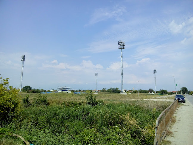 Отзиви за Стадион „Съединение“ в Пловдив - Спортен комплекс