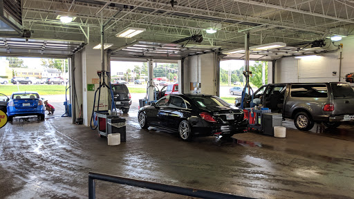 Car Wash «Country Club Car Wash», reviews and photos, 1700 Ford Ln, St Charles, MO 63303, USA