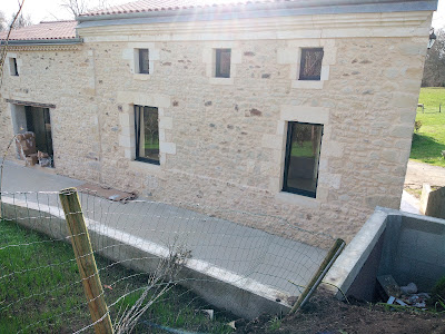 AJ bâtiment - Montendre à Montendre