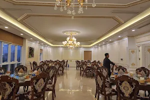 Ngọc Sơn Palace image