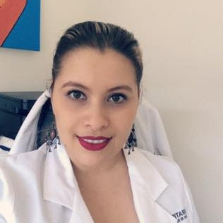Julia Veronica Ramírez Miramontes, Reumatólogo pediátrico