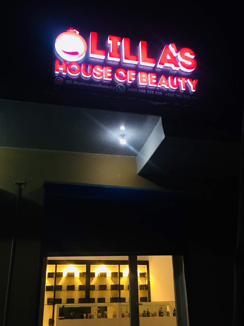 LILLAS HOUSE OF BEAUTY