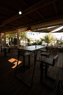 Atmosphère du Restaurant La Terrasse du port à Argens-Minervois - n°14