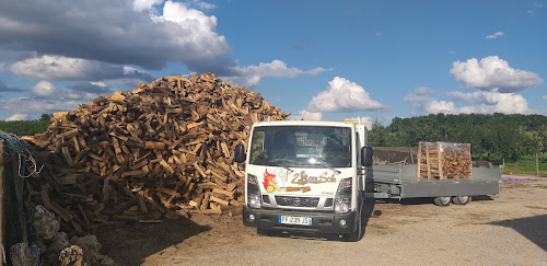 Magasin de bois de chauffage 2 Bois Scie Lauzun