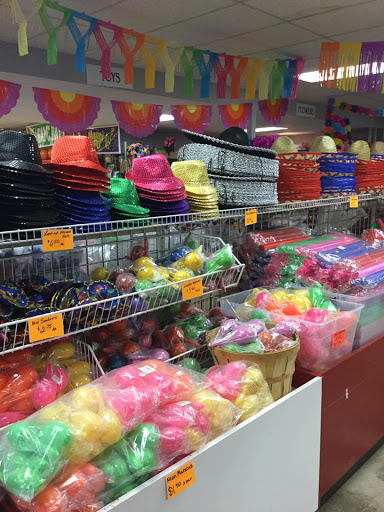 Toy Store «Tex-Cap Toy Wholesale», reviews and photos, 600 E Amber St, San Antonio, TX 78221, USA