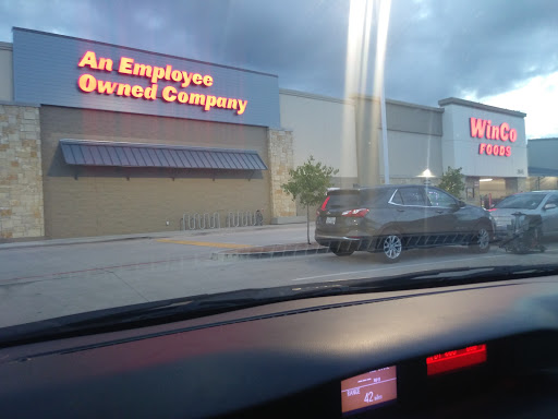 Supermarket «WinCo Foods», reviews and photos, 2645 W University Dr, Denton, TX 76201, USA