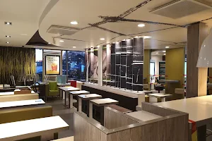 McDonald's Esbo Gloms image