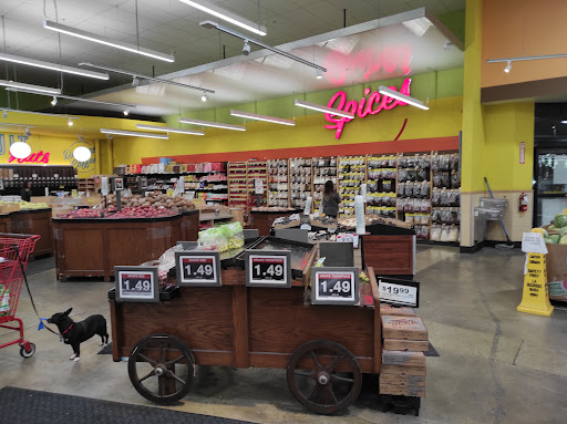 Supermarket «Super King Market», reviews and photos, 2741 W MacArthur Blvd, Santa Ana, CA 92704, USA