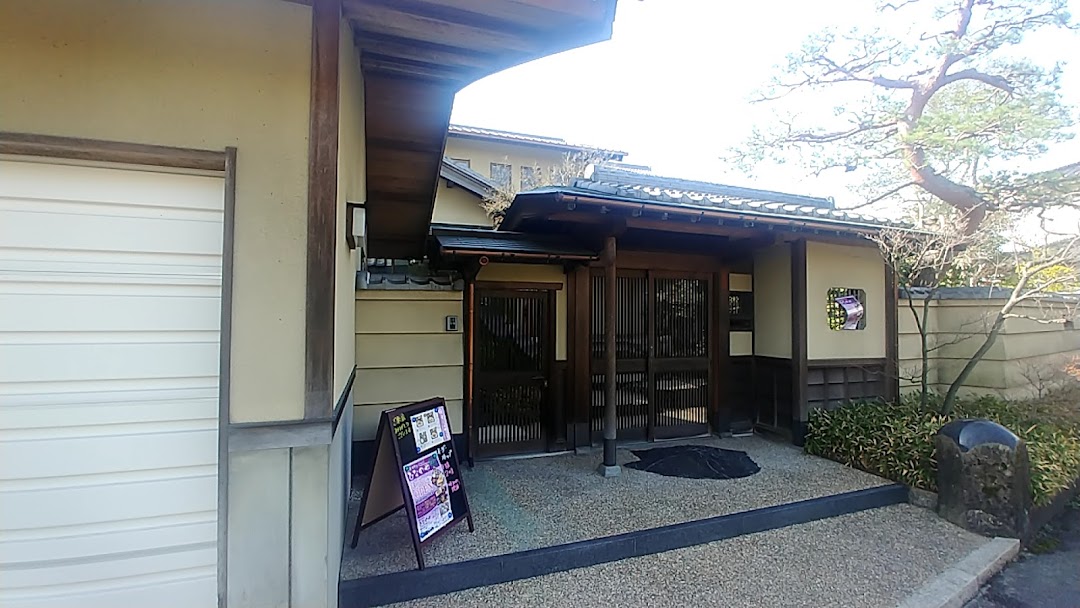 蕎麦カフェ ひなのや 市内で一宮市
