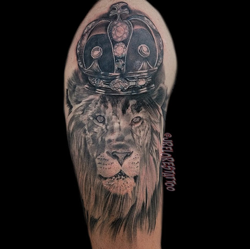 Explore shoulder flower tattoo ideas, creative tattoo ideas in Caldwell, available at Blue Ring Studio Tattoo & Piercing