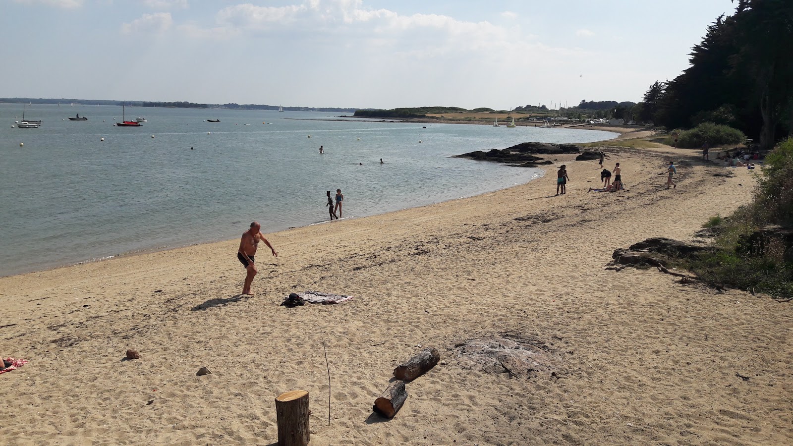 Foto von Plage de Penera mit beiger sand Oberfläche