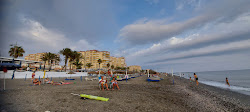Torrox Plajı'in fotoğrafı düz ve uzun ile birlikte