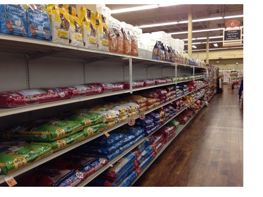 Grocery Store «Rays Food Place», reviews and photos, 1139 S Cloverdale Blvd, Cloverdale, CA 95425, USA