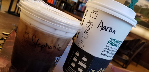 Coffee Shop «Starbucks», reviews and photos, 2450 E Main St, Bexley, OH 43209, USA