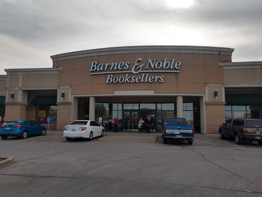Book Store «Barnes & Noble», reviews and photos, 3055 S Glenstone Ave, Springfield, MO 65804, USA