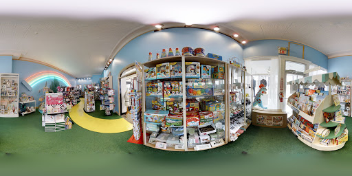 Clothing Store «PeachTree», reviews and photos, 129 W Columbus Ave, Bellefontaine, OH 43311, USA