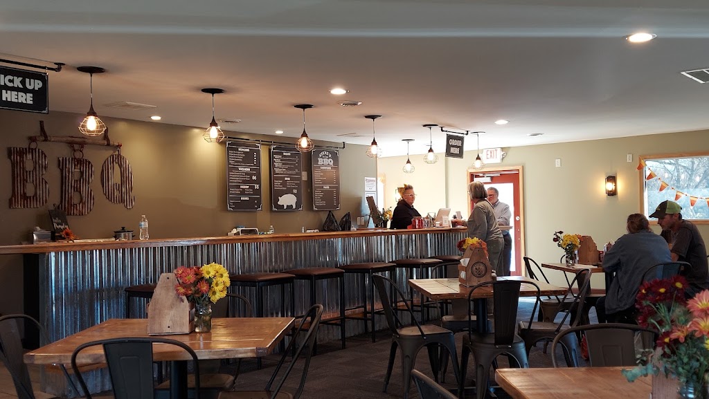 Steve’s Old Cabin BBQ 62052