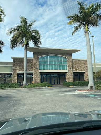 Clothing Store «Old Navy», reviews and photos, 3885 NE 163rd St, North Miami Beach, FL 33160, USA