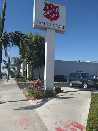 Thrift Store «The Salvation Army Family Store and Donation Center», reviews and photos, 180 S Tustin St, Orange, CA 92866, USA