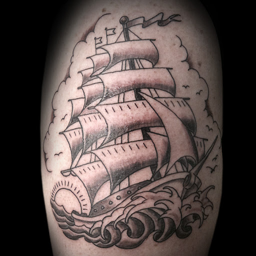 Tattoo Shop «Bell & Iron Tattoo», reviews and photos, 3512 Grand Ave, Oakland, CA 94610, USA