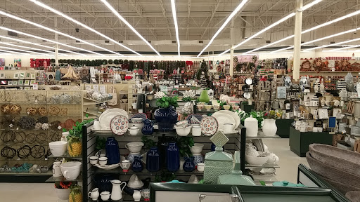 Craft Store «Hobby Lobby», reviews and photos, 255 Lakeshore Pkwy, Homewood, AL 35209, USA