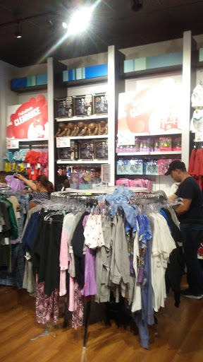 Toy Store «Disney Store», reviews and photos, 100 Citadel Dr, Commerce, CA 90040, USA