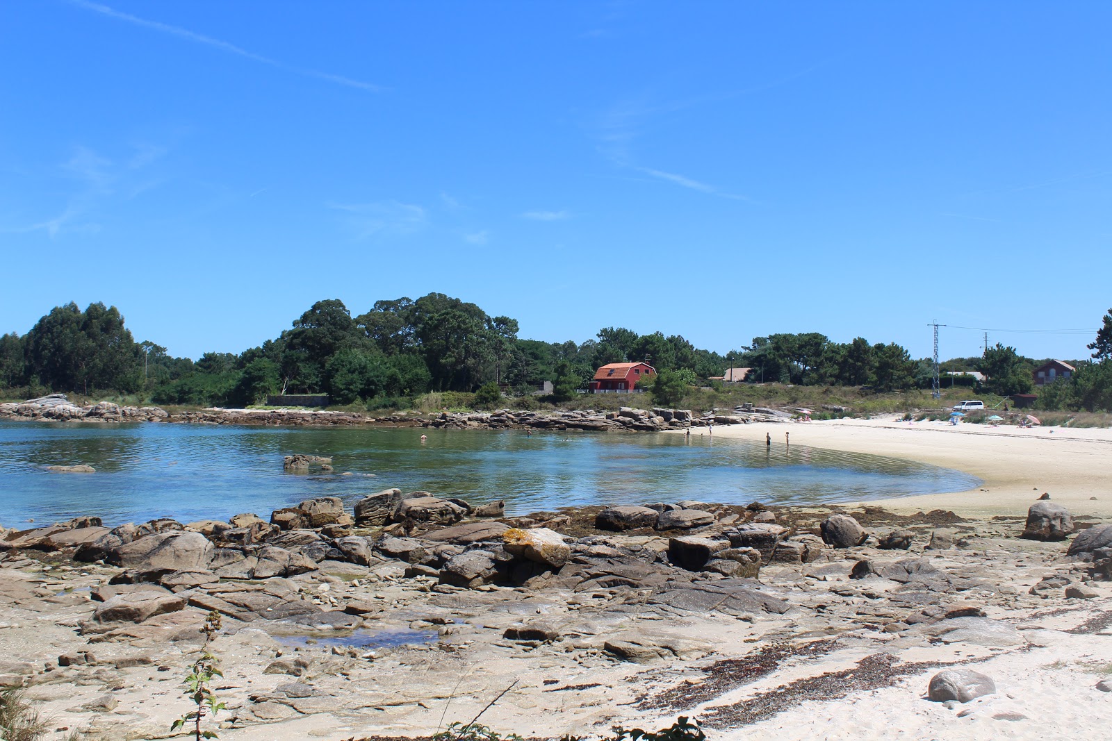 Praia Espineiro'in fotoğrafı vahşi alan