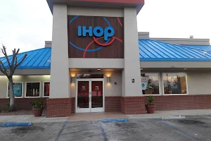 IHOP image