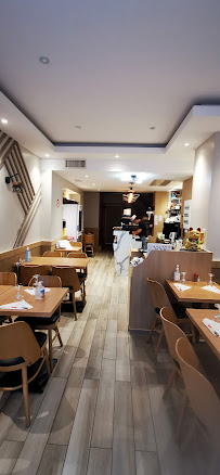 Atmosphère du Restaurant japonais Yookoso Sushi à Paris - n°1