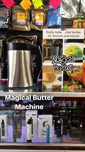 Tobacco Shop «Lava Smoke Shop», reviews and photos, 1019 Main St, Paterson, NJ 07503, USA