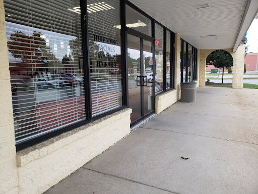 Beauty Salon «Glitz Beauty Salon», reviews and photos, 415 N Military Hwy #28, Norfolk, VA 23502, USA