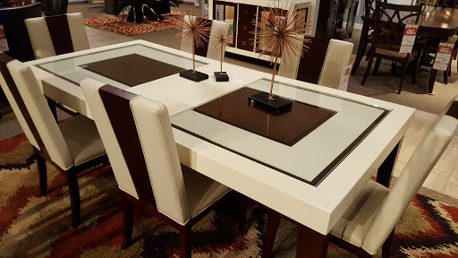 Furniture Store «Art Van Furniture - Clinton Township», reviews and photos, 33801 Gratiot Ave, Charter Twp of Clinton, MI 48035, USA