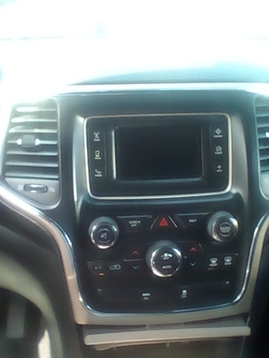 Used Car Dealer «J & A Auto Center», reviews and photos, 211 Broadway, Raynham, MA 02767, USA