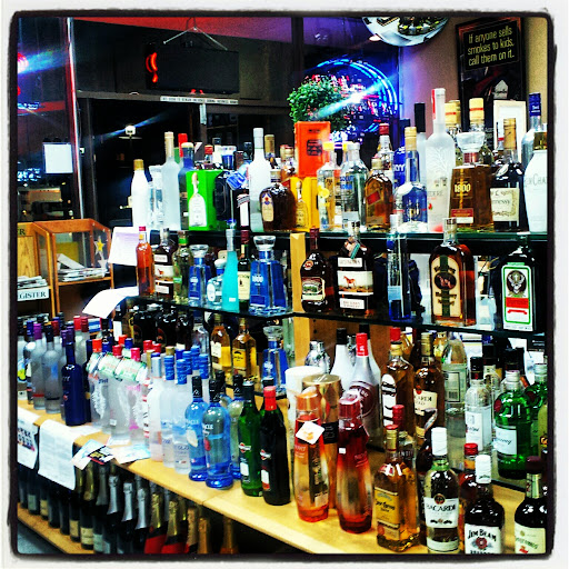 Liquor Store «Irvine Market Liquor Store», reviews and photos, 2540 Main Street, Irvine, CA 92614, USA