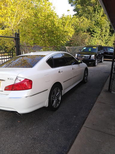 Car Dealer «Champ Motors», reviews and photos, 1167 Alpharetta Hwy, Roswell, GA 30075, USA