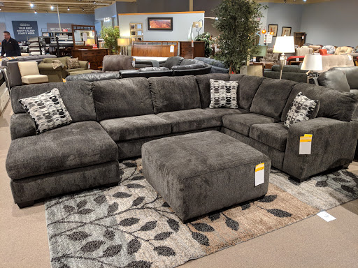 Furniture Store «Slumberland Furniture», reviews and photos, 4390 Dodge St, Dubuque, IA 52003, USA