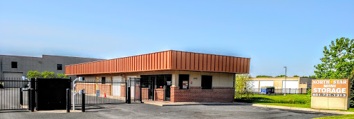 Moving and Storage Service «North Star Mini Storage - Oakdale», reviews and photos, 7353 15th St N, Oakdale, MN 55128, USA