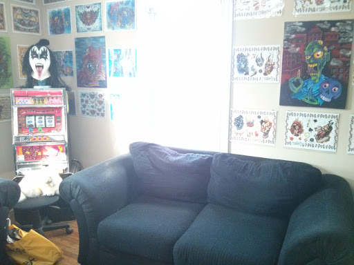 Tattoo Shop «Righteous Tattoo», reviews and photos, 2371 Manchester Rd, Akron, OH 44314, USA