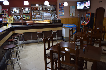 Restaurant Can Subirats - Carrer Lluís Companys, 12, 43519 El Perelló, Tarragona, Spain