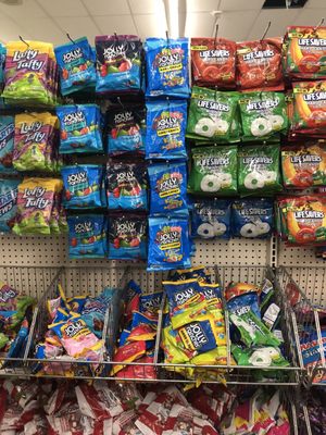 Dollar Store «Dollar Tree», reviews and photos, 2654 Belvidere Rd, Waukegan, IL 60085, USA